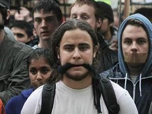 'El Kaide' kitabı üniversiteyi karıştırdı