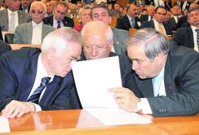 Biri Sav'ı Durdursun