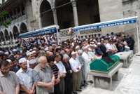 Necati Coşan toprağa verildi