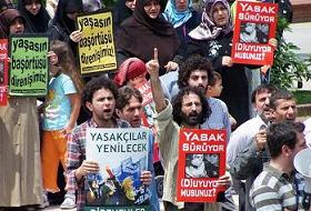 Sakarya'da 143. Başörtüsü Eylemi (FOTO)