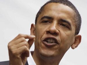 Obama İran'a Yaptırım Süresini Uzattı