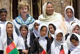 Bayan Bush Afganistan'da