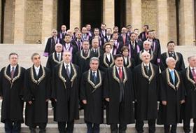 Başka yolu kalmadı