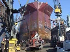 Tuzla'da tersanede patlama