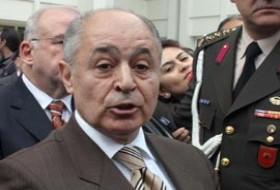 A. N. Sezer'i Böyle Seçtirmişler