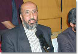 Dilipak'tan Bir Hüseyin Üzmez yazısı daha!