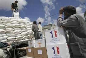 Gazze"ye Acil Gıda Yardımı Gönderiliyor