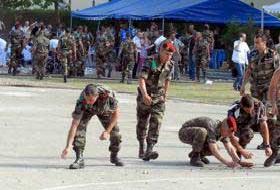 Fransa Kara Kuvvetleri Komutanı İstifa Etti
