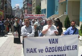 Van'da 96. başörtüsü eylemi