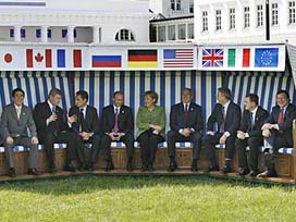 G-8 zirvesi başladı