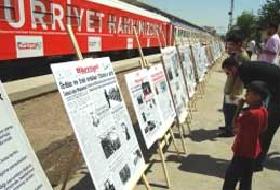 Hürriyet'e Genç Siviller Sürprizi