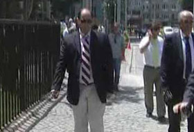 SAVCI ÖZ GATA'YI SALLADI