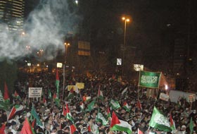 İstanbul'da, İsrail Konsolosluğu Kuşatılıyor