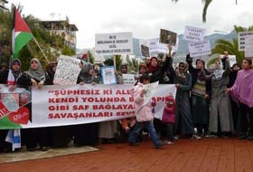 Alanya'da İsrail Protesto Edildi