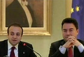 Egemen Bağış, görevi Babacan'dan devraldı