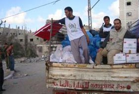 İHH Yaraları Böyle Sarıyor/Foto