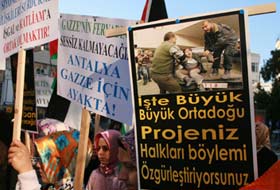 Antalya'da İsrail Protestosu (FOTO)