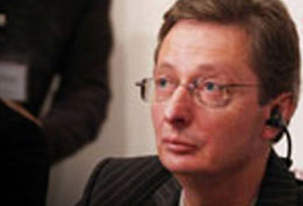 "Devlet, hükümet değil. Devlet, ordu değil"