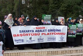 Sakarya'da 176. Başörtüsü Eylemi (FOTO)