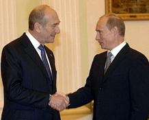 Putin: İsrail İran"a saldırmaktan sakınmalıdır