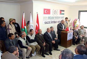 İHH Gazze'de Büro Açtı