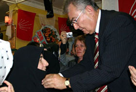 CHP"nin açılımlarını yine CHP boğmuş