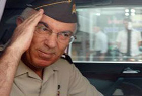 Paşa'nın yakınlarına çürük raporu