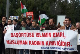 Sakarya'da 178. Başörtüsü Eylemi (FOTO)