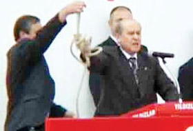 Bahçeli, Ezber Bozdu