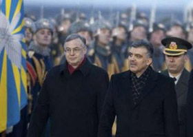 Putin'in sözcüsü Gül'ün ziyaretini değerlendirdi