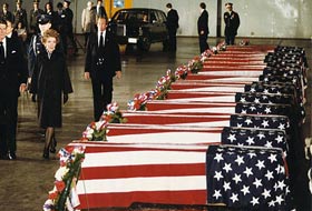 Kan" ve "zulüm" imparatorluğu çöküyor