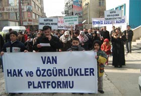 Van'da 129. Başörtüsü Eylemi