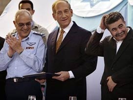 Olmert Almanya'dan özür diledi