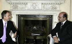 İşgalciler kalsın!