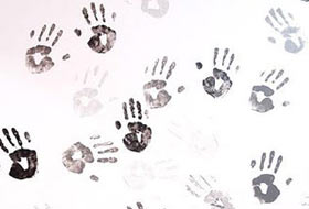 Çiçek'in Parmak İzi Oyunu mu?