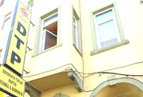 DTP'ye polis baskını