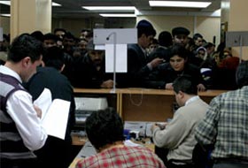 Arzuhalcilerin iddiası izdiham çıkardı