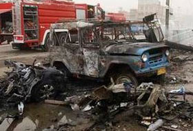 Afganistan'da valiye bombalı saldırı