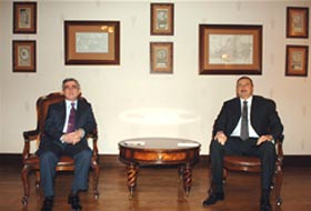 Azeri ve Ermeni liderler biraraya gelecek