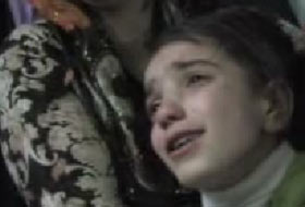 Küçük çocuk gözyaşlarıyla dehşeti anlattı (VİDEO)