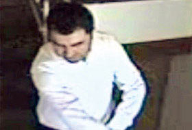 AKP'li Üye Gazeteciyi Tekme Tokat Dövdü