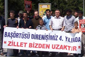 Sakarya'da 191. Başörtüsü Eylemi (FOTO)