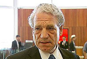 Yahudileri eleştirdi 3 ay hapis cezası aldı