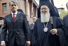 Ukrayna Başkanı'ndan Patrik'e kilise talebi