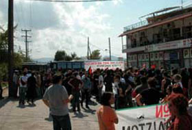 Yunanistan'da Kur'an için protesto sürüyor