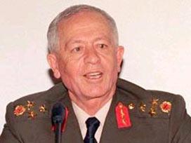 'Eşinin başını aç. Açmıyorsa onu boşa'