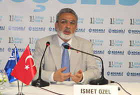 İsmet Özel'in AK Parti formülü