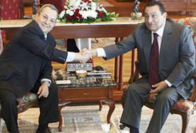 Hüsnü Mubarek İyice Pustu