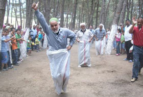 AGD ve İHH  "Aileler Bulışuyor" Pikniği