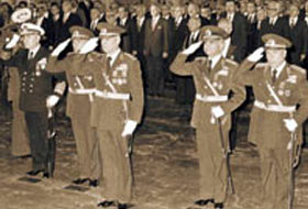 12 Eylül İçin Resmi Özür